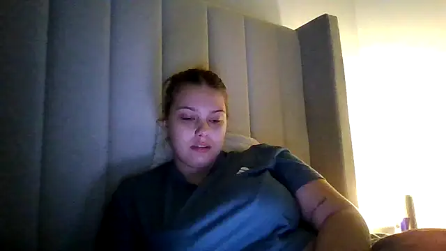 Krystal Tx online show from 10-18-25, 06:41