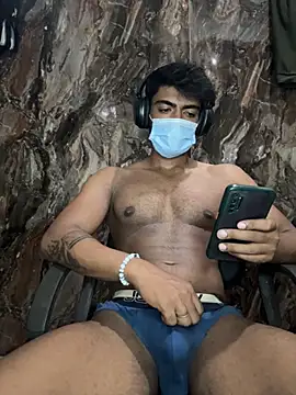 Snapshot of rony6663 chatting on 10-10-25, 05:28 rony6663 online show from 10-10-25, 05:28