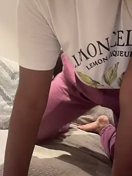 Snapshot of TEMPTING-TAMMY chatting on 02-02-26, 10:08 TEMPTING-TAMMY online show from 02-02-26, 10:08