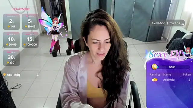 Snapshot of jessiburningheels chatting on 02-12-25, 09:31 jessiburningheels online show from 02-12-25, 09:31