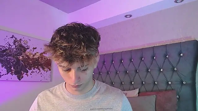 MrWilliseo online show from 09-29-25, 02:06