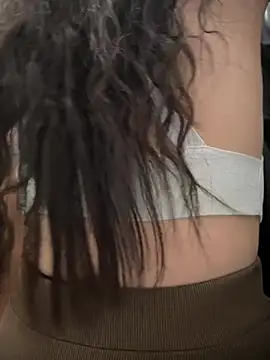 meow girl online show from 02-01-25, 10:05