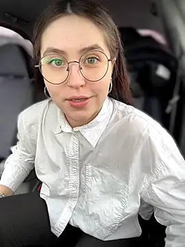 meow girl online show from 02-28-26, 11:00