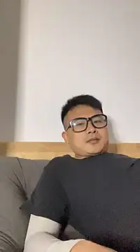 Snapshot of lixiaoshuai8 chatting on 03-04-25, 03:15 lixiaoshuai8 online show from 03-04-25, 03:15