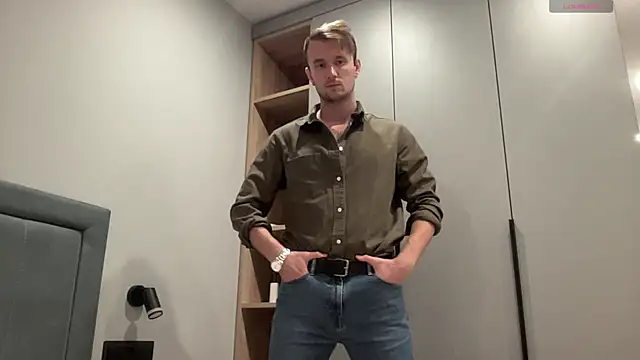 cute mark online show from 09-13-25, 06:29