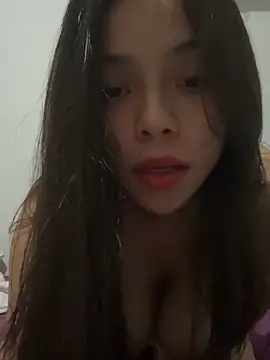 Snapshot of adry_moon666 chatting on 11-25-25, 12:10 adry moon666 online show from 11-25-25, 12:10