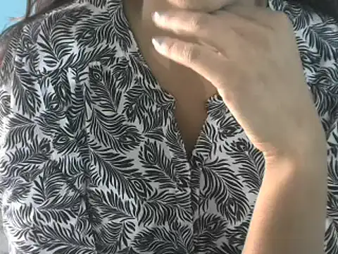 Nehasingh2024 online show from 12-12-24, 05:52