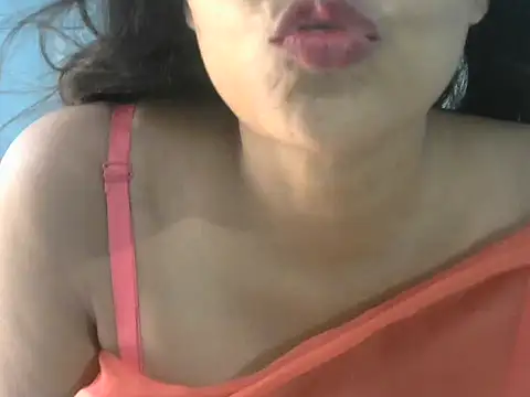 Nehasingh2024 online show from 09-19-25, 06:04