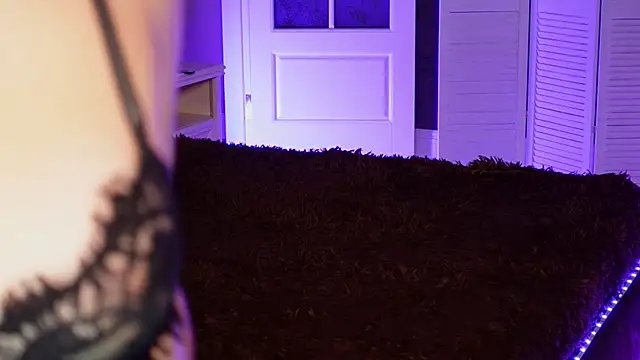 Snapshot of DinaCandy chatting on 11-14-25, 08:24 DinaCandy online show from 11-14-25, 08:24