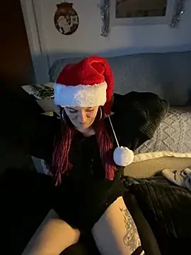 Stoner BarbieXX online show from 12-24-24, 10:28