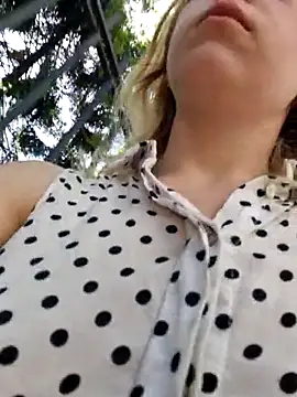 Public Katrisha online show from 11-26-25, 01:45