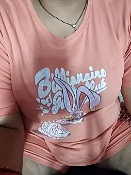 milf-kaira online show from 03-19-25, 04:36