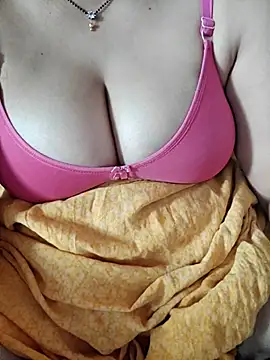 milf-kaira online show from 03-21-25, 04:17