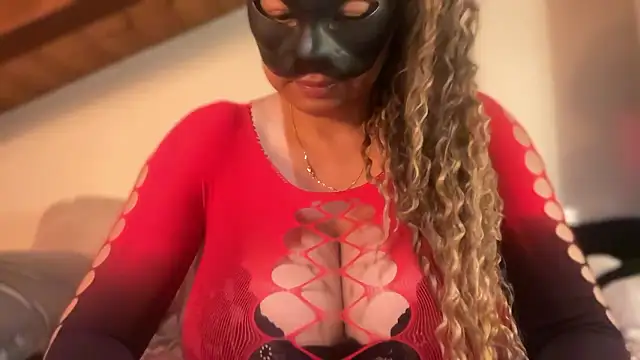 SCARLET-SANTANA online show from 01-09-26, 10:22