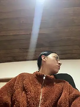 Little aphrodite online show from 02-17-26, 07:09