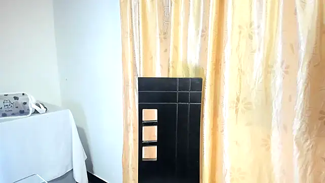 Little aphrodite online show from 04-21-26, 01:42