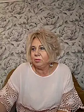 Snapshot of PALETT chatting on 12-08-24, 09:02 PALETT online show from 12-08-24, 09:02