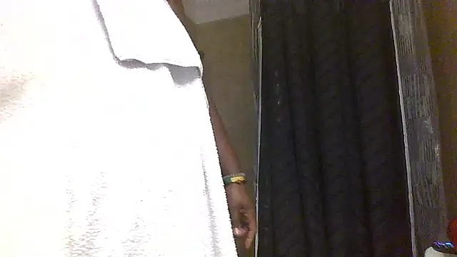 Snapshot of BigBossaNova69 chatting on 01-07-26, 05:48 BigBossaNova69 online show from 01-07-26, 05:48