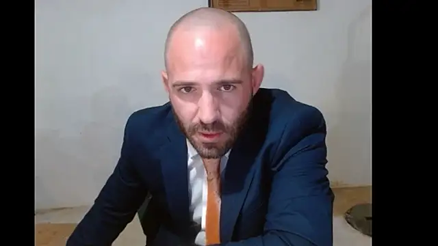 Snapshot of TheNakedPreacher chatting on 12-04-24, 08:56 TheNakedPreacher online show from 12-04-24, 08:56