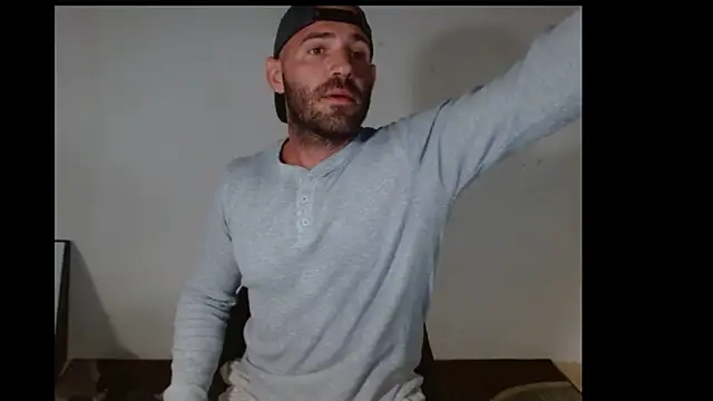 Snapshot of TheNakedPreacher chatting on 03-06-25, 08:52 TheNakedPreacher online show from 03-06-25, 08:52