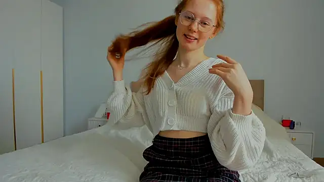 Fire Luna online show from 03-22-25, 07:36