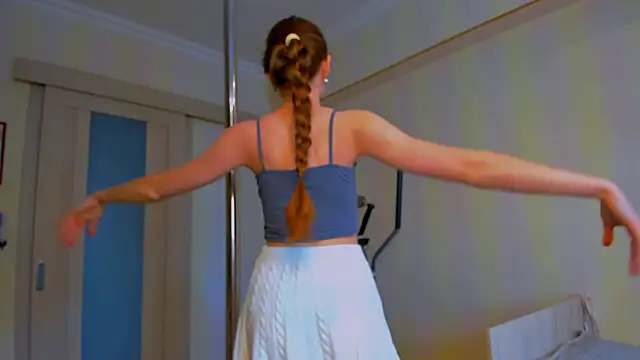 Fire Luna online show from 02-04-26, 06:08