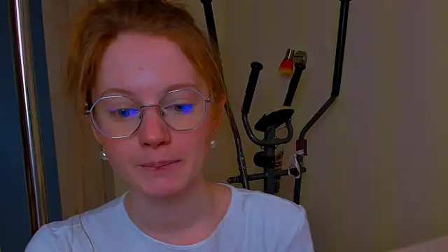 Fire Luna online show from 02-05-26, 05:34