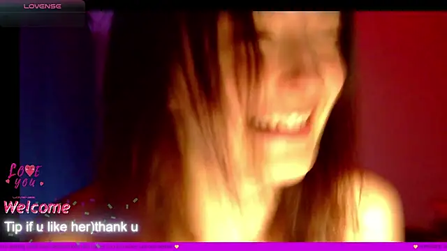 Snapshot of LilyXSky chatting on 10-05-25, 03:32 LilyXSky online show from 10-05-25, 03:32