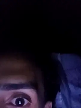 Snapshot of Juliano69xv chatting on 02-24-25, 04:05 Juliano69xv online show from 02-24-25, 04:05