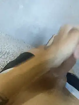 Snapshot of Juliano69xv chatting on 03-03-25, 12:27 Juliano69xv online show from 03-03-25, 12:27