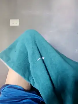 Snapshot of Juliano69xv chatting on 03-18-25, 12:47 Juliano69xv online show from 03-18-25, 12:47