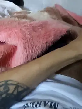 Snapshot of Juliano69xv chatting on 09-30-25, 12:32 Juliano69xv online show from 09-30-25, 12:32