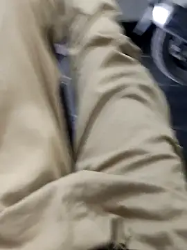 Snapshot of Juliano69xv chatting on 10-06-25, 07:33 Juliano69xv online show from 10-06-25, 07:33