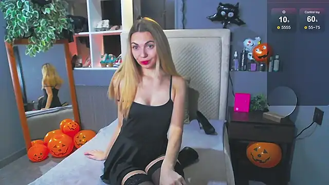 Snapshot of KiraNikson chatting on 11-03-25, 01:19 KiraNikson online show from 11-03-25, 01:19