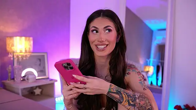 OhhAisha online show from 11-30-25, 08:29