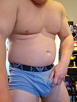 Snapshot of massivemax chatting on 11-17-25, 11:05 massivemax online show from 11-17-25, 11:05