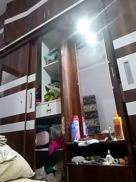 Pushpavathi 78 online show from 02-14-25, 04:47