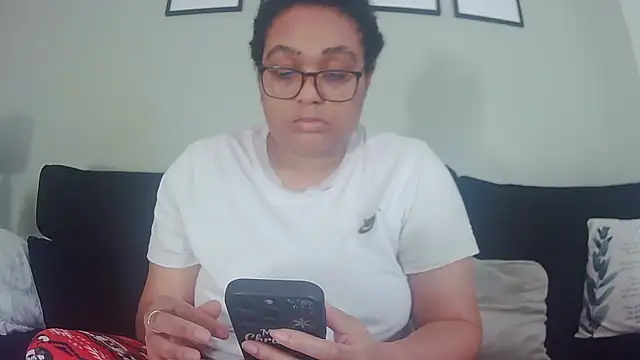 vanilla chocolate23 online show from 01-06-26, 11:25