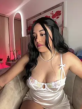 kenndall 21 online show from 12-19-24, 02:56