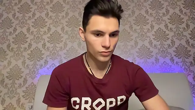 denlover1 online show from 01-25-25, 02:14