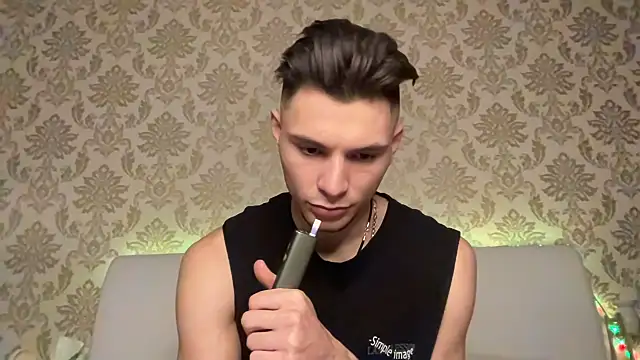 denlover1 online show from 03-15-25, 01:29