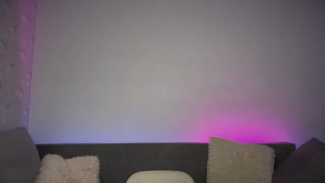 denlover1 online show from 09-18-25, 08:38