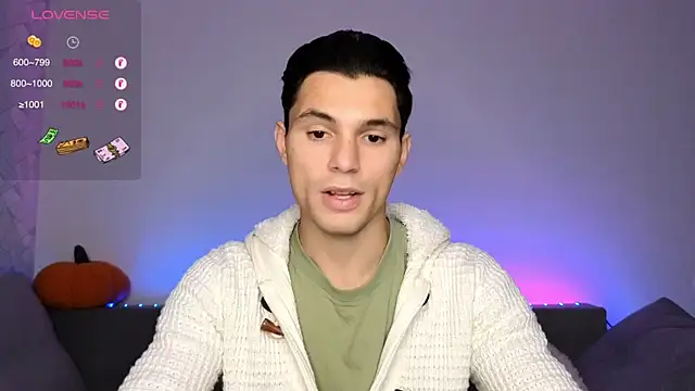 denlover1 online show from 10-07-25, 08:33