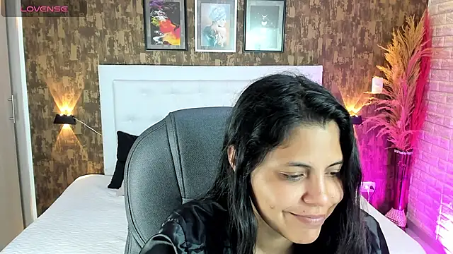 Snapshot of dulce__love69 chatting on 01-12-25, 04:10 dulce love69 online show from 01-12-25, 04:10