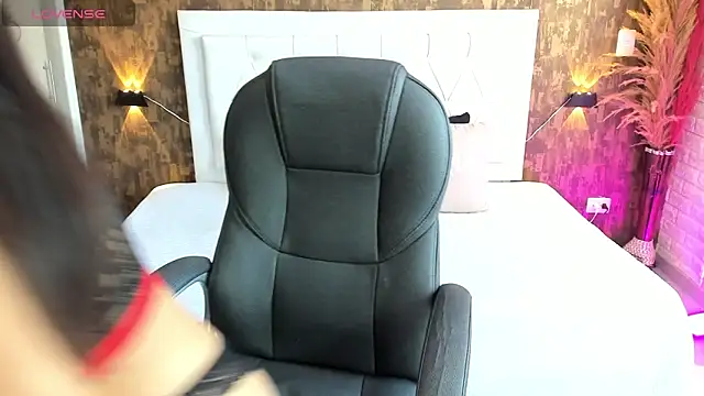 Snapshot of dulce__love69 chatting on 01-12-25, 01:48 dulce love69 online show from 01-12-25, 01:48