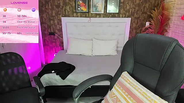 Snapshot of dulce__love69 chatting on 03-21-25, 02:28 dulce love69 online show from 03-21-25, 02:28