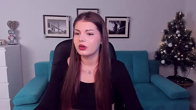 Snapshot of AdeliaKiss chatting on 12-14-24, 05:47 AdeliaKiss online show from 12-14-24, 05:47