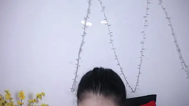 Nicol Love0 online show from 11-13-25, 12:15