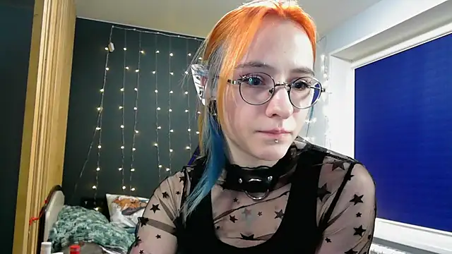 Snapshot of Honelin chatting on 12-26-24, 06:01 Honelin online show from 12-26-24, 06:01