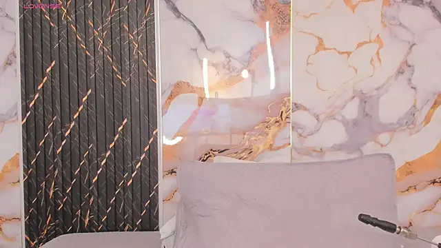 Alyson-a online show from 01-08-26, 12:51